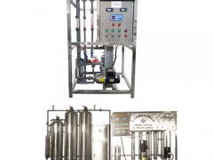 長春客戶使用超純水設(shè)備制作車用尿素現(xiàn)場 (189播放)