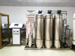 4噸 凈水設(shè)備組裝中 (161播放)