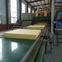 廠家加工定制A級豎絲防火巖棉復(fù)合板，砂漿復(fù)合板質(zhì)好價優(yōu)