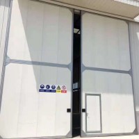 生產(chǎn)銷售工業(yè)門、大型工業(yè)門、工業(yè)提升門、工業(yè)平移門、工業(yè)折疊門,垂直提升門、提升轉(zhuǎn)折門、工廠廠房門、廠房大門