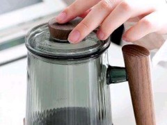 玻璃茶水分離杯  玻匠人十大品牌茶具 (375播放)