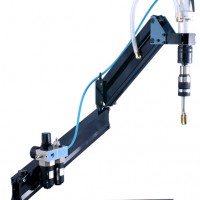 絲錐不易折斷，扭力保護(hù)，油水分離的氣動(dòng)攻絲機(jī)MD412